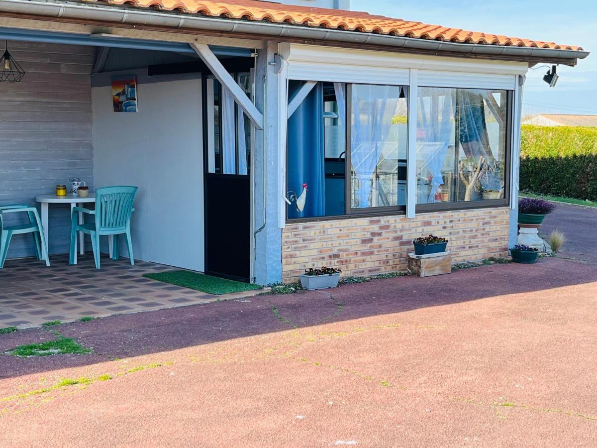 La Ligonne Acomodação com café da manhã Marillac Exterior foto
